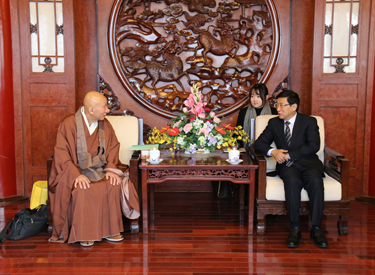 日本佛教友人则竹秀南一行拜会国家宗教局