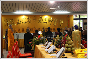 为灾区民众祈福