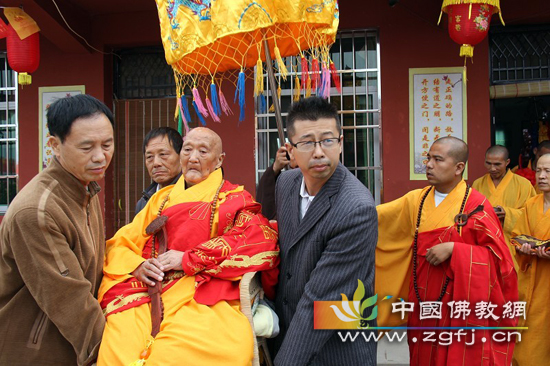 融慧长老.jpg