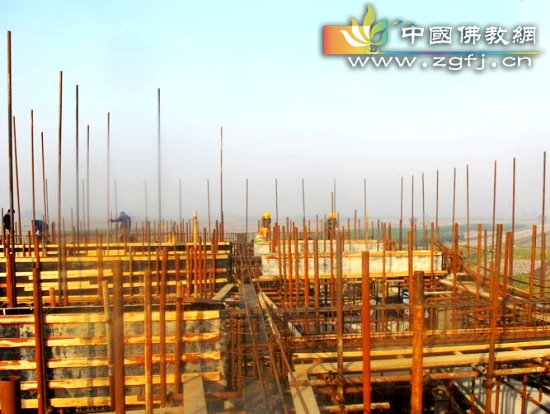 建设中的药王寺1.jpg