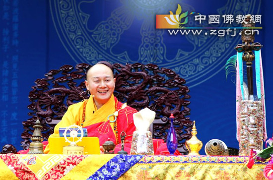 传喜法师主持蒙山施食超荐法会