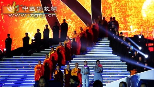 晚会现场.jpg