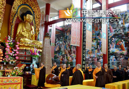 湖南东山古寺举行圣凡冥阳两利万缘法会.jpg