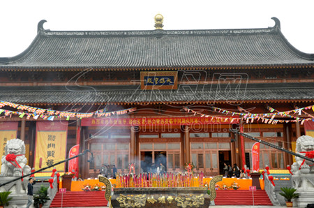 胶东第一古刹国露（峆山）寺落成典礼盛装启幕.jpg