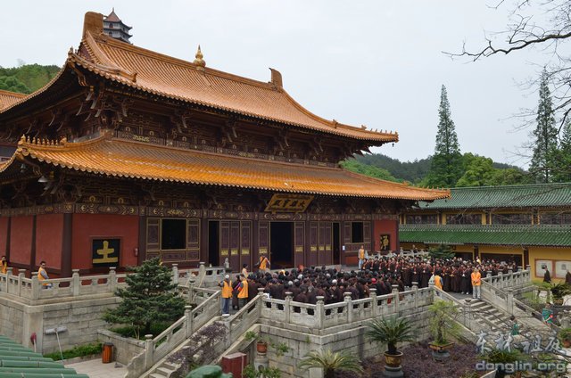 东林祖庭2013年五一精进佛七开始