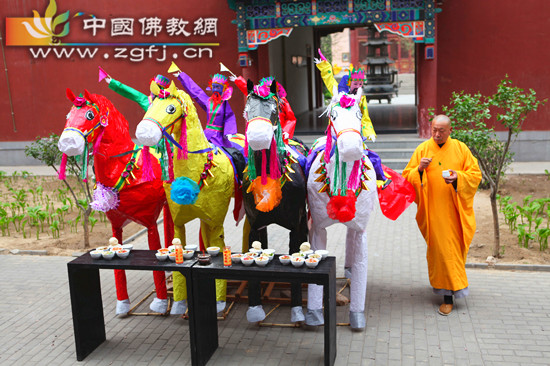 发符法会现场.jpg