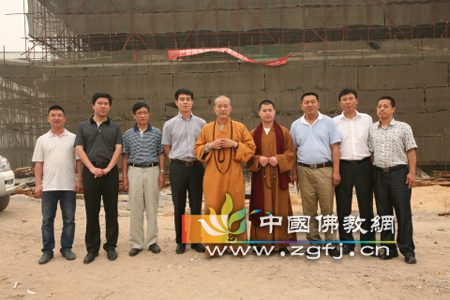 河北省佛协代会长明海法师一行调研唐山佛协工作.jpg
