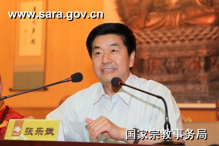 中国佛学院2013届本科学僧毕业典礼在北京法源寺举行.jpg