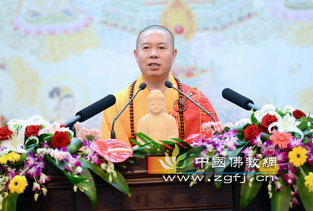 广东惠州市佛教协会会长妙峰法师应邀于宝陀讲寺作《生活与禅》佛学专题讲座.jpg