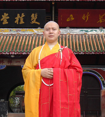 身振法师当选为重庆市第四届佛教协会会长.jpg