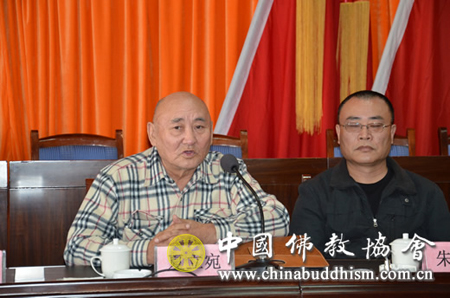 新疆藏传佛教教职人员培训班正式开班.jpg