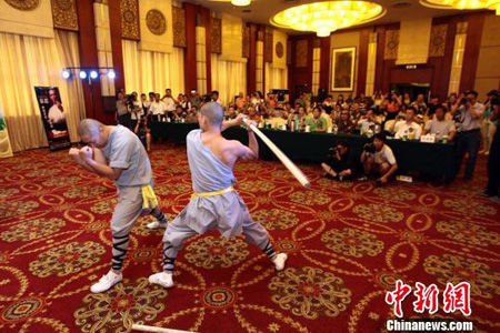 延洞少林武魂功夫团回晋 将发扬山西武术文化.jpg