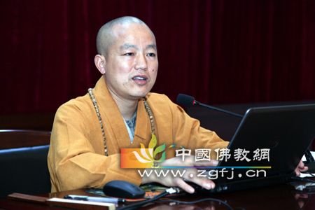 怀念净慧长老 明海大和尚作题为“真照无边的诗禅生涯”开示.jpg