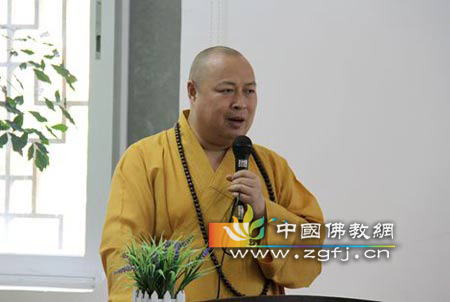 深圳市佛教协会三届二次理事会议在弘法寺召开.jpg