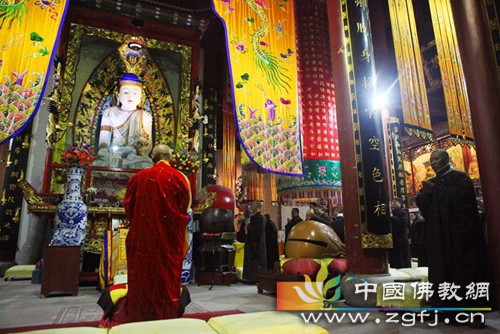 慧日禅寺为纪念悟公上人圆寂九周年举办吉祥普佛、放生法会