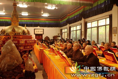 慧日禅寺为纪念悟公上人圆寂九周年举办讽诵《大乘妙法莲华经》共修法会2.jpg