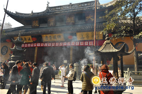 上海玉佛禅寺隆重举行释迦牟尼佛涅槃纪念法会