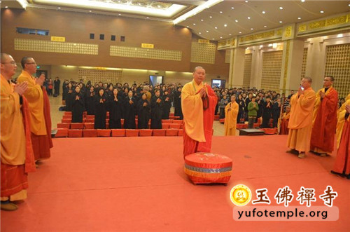 法会现场