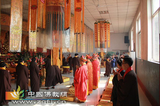 高邑护国金刚寺/明会摄