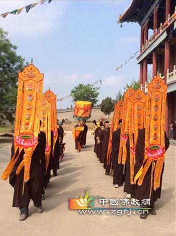 山东济南元音寺举行传授三皈五戒法会.jpg
