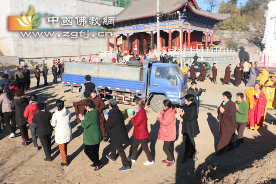 迁安石佛古寺举办第九届墨韵禅心交流笔会