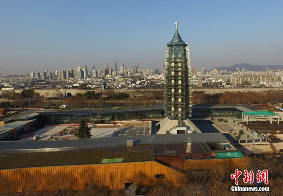 南京大报恩寺遗址重现千年琉璃塔