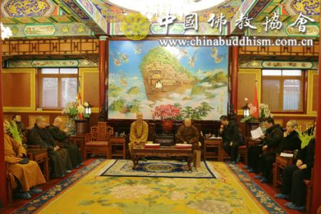 中国佛教协会2014年工作总结会在广济寺怀远堂召开