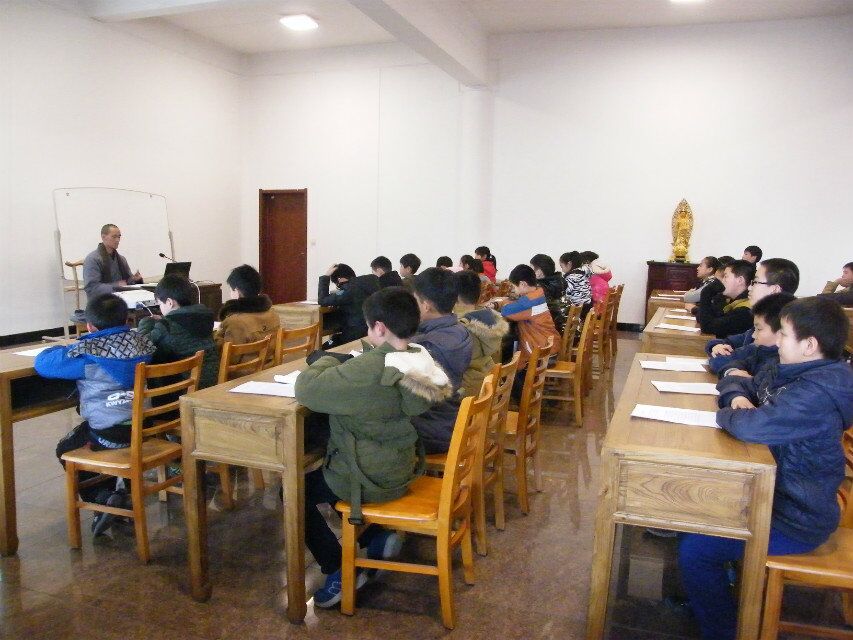 邢台大开元寺成立的第一届“生活禅”国学少年班.jpg