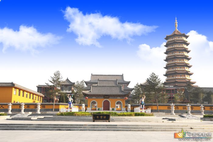 秦皇岛市法云寺.jpg