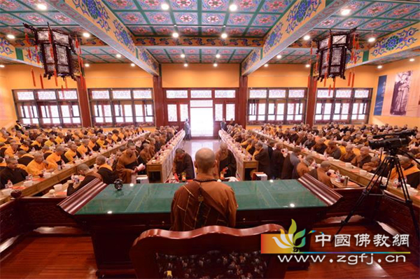 法堂吃饭2_看图王.jpg