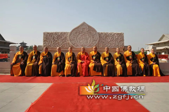 讲经法师