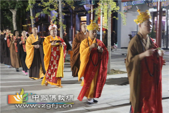 河北衡水深州市兴隆寺水陆法会内坛开坛发符悬幡仪式