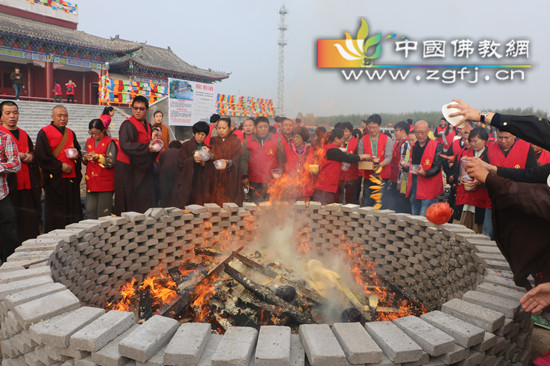 海涛大和尚到唐山大药王寺弘法之旅第一天