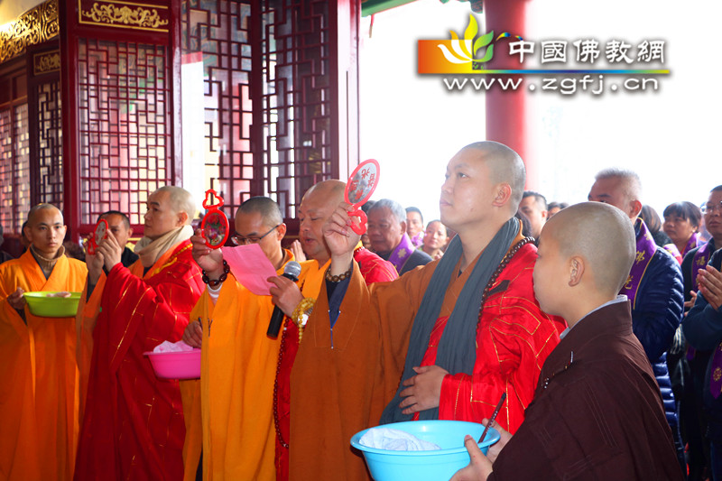 江西白云禅寺隆重举行大雄宝殿落成暨佛像开光大典圆满.jpg