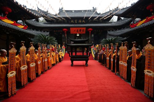 清净庄严的妙果寺.jpg