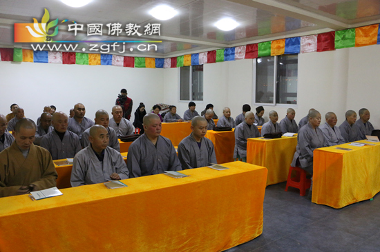 石佛古寺举办第五期短期出家法会