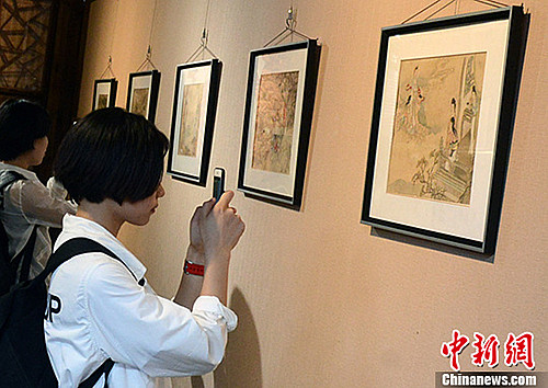 福建《观音事迹略图》宫庙连环画展吸睛.jpg
