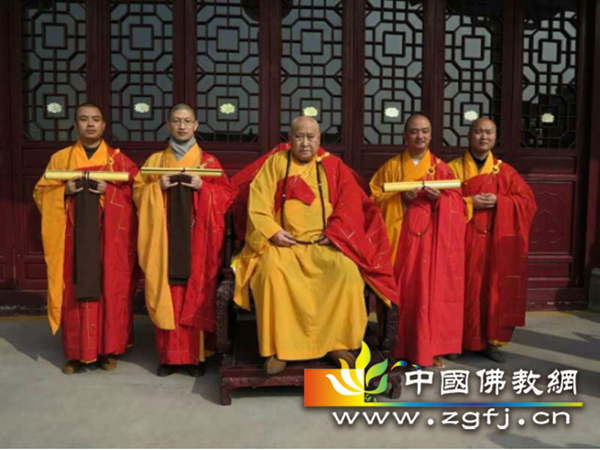 图说：老和尚一生致力复建道场，建寺安僧，弘化一方