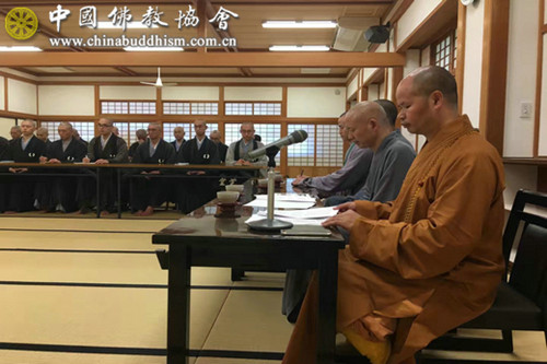 中国佛教代表团赴日本进行修行体验交流活动.jpg