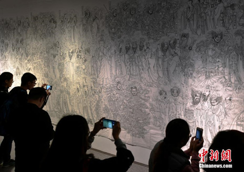 石家庄画家十年复原的毗卢寺壁画亮相.jpg