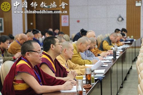 中国佛教协会召开会长扩大会议 认真学习贯彻十九大精神.jpg