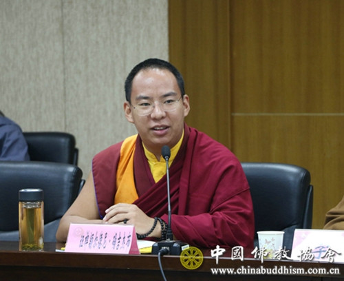 中国佛教协会召开会长扩大会议 认真学习贯彻十九大精神.jpg