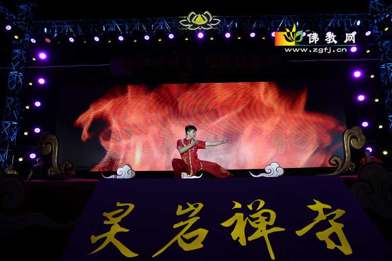 1、武术：《少林雄风》表演者：河北井陉少林禅武院_副本.jpg
