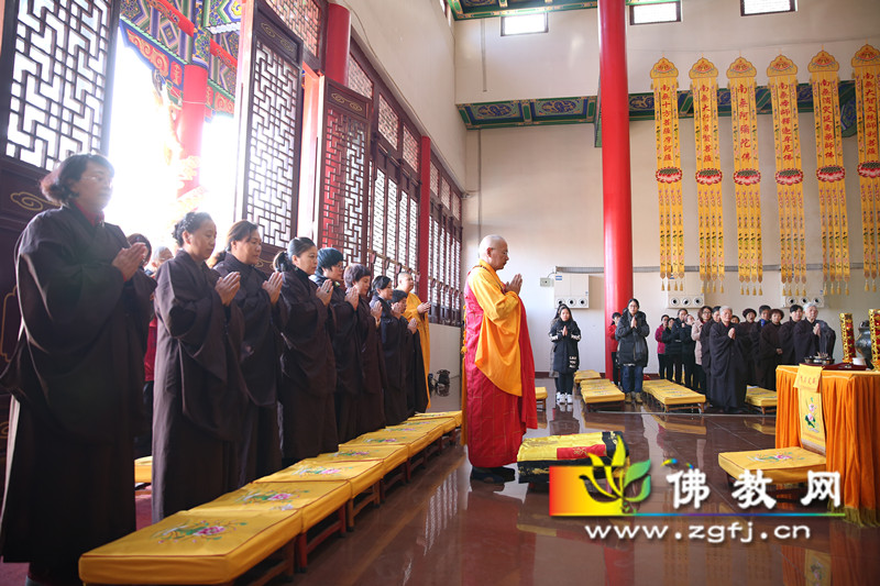 法会现场 (3)_副本.jpg