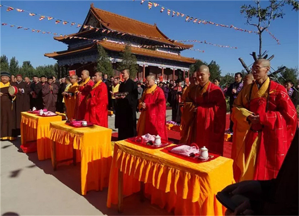 山东德州佛光寺千尊金地藏开光法会圆满结束
