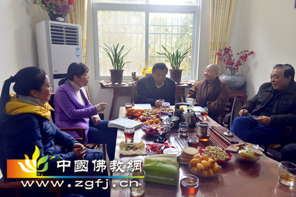 曹部长在座谈会上讲话.jpg