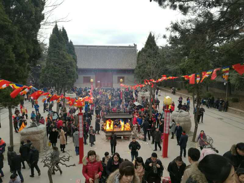 青岛佛教新年祈福活动圆满结束