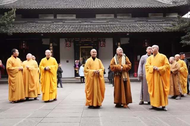苏州寒山寺方丈秋爽法师赴成都文殊院参访
