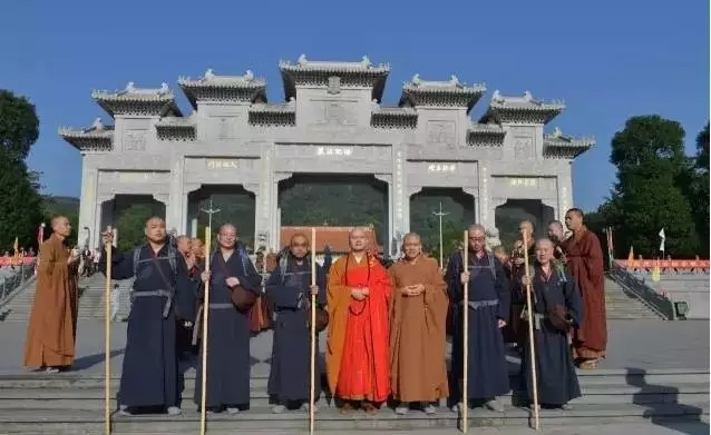 启程前