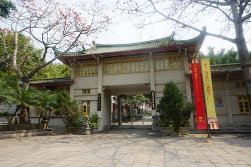 福建闽南佛学院.jpg